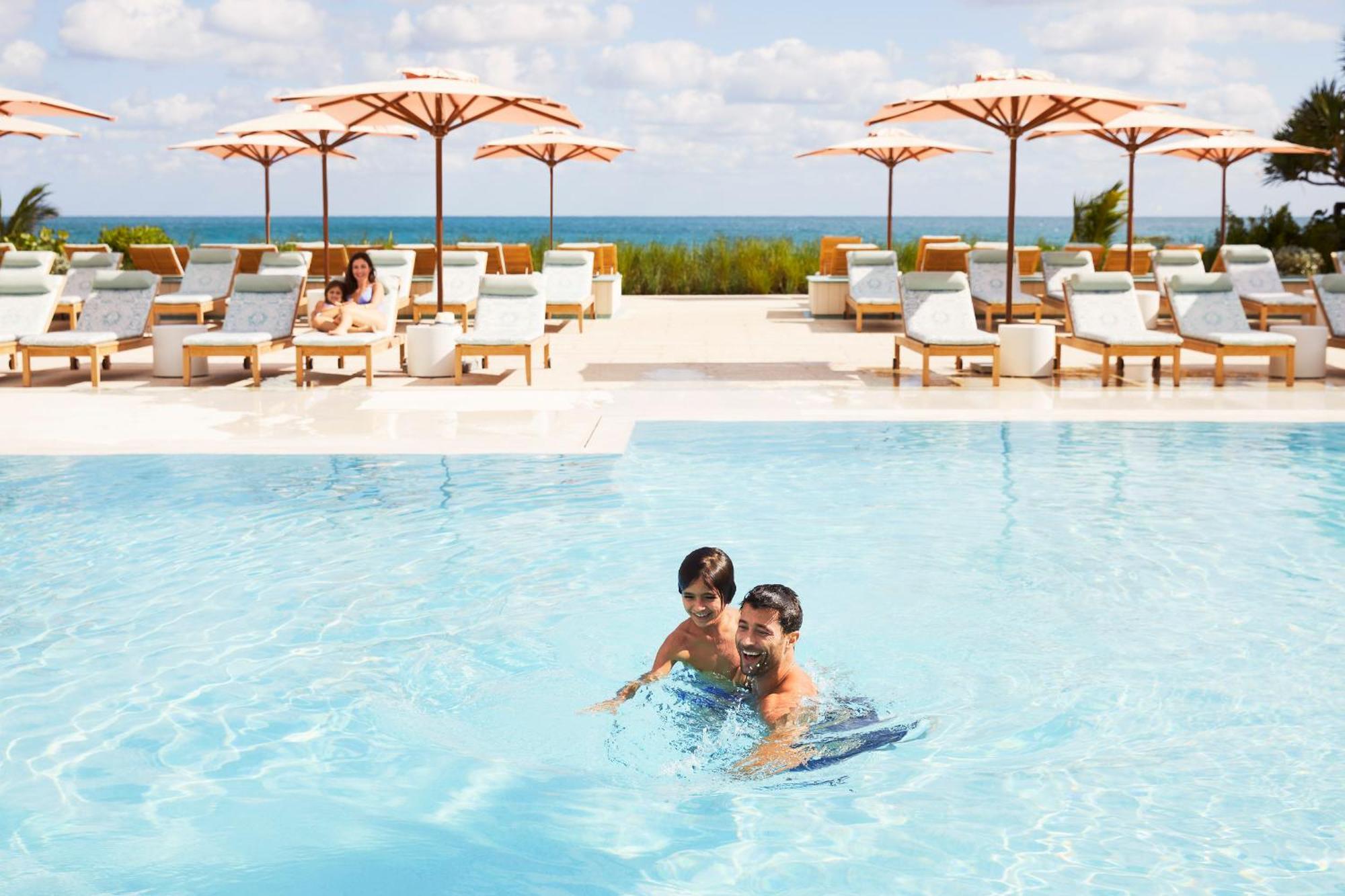 Four Seasons Resort Palm Beach Exterior foto
